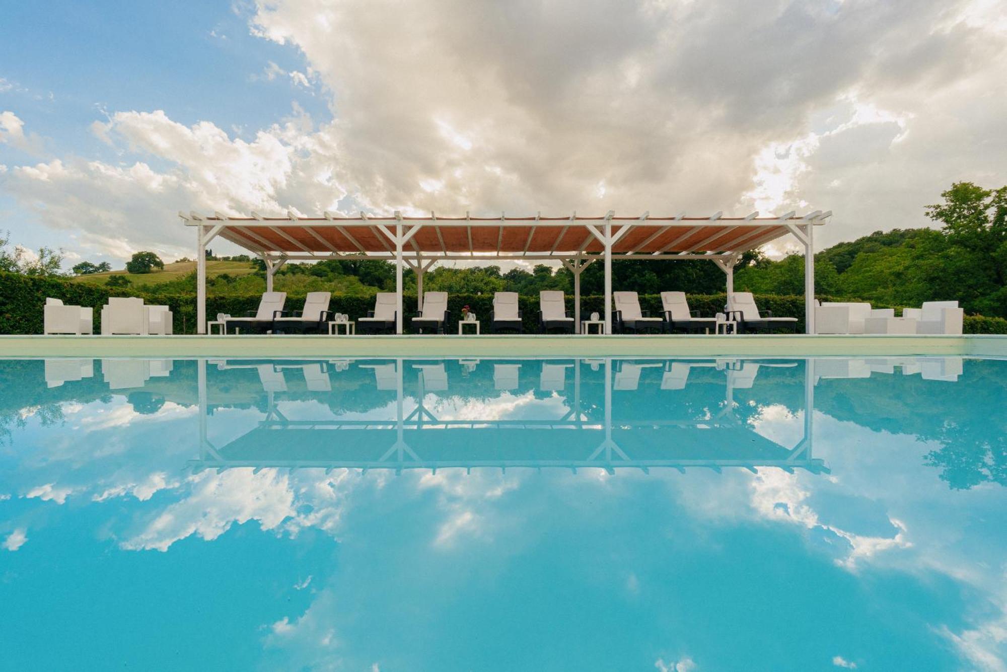 Casale Serena Fabro Exterior photo